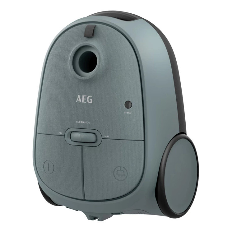 جاروبرقی 600 وات آ ا گ مدل AB61C1OG