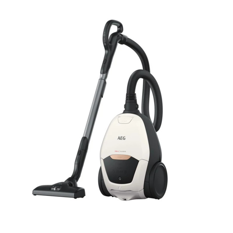 جاروبرقی 2200 وات آ ا گ مدل VX82-1-ALR